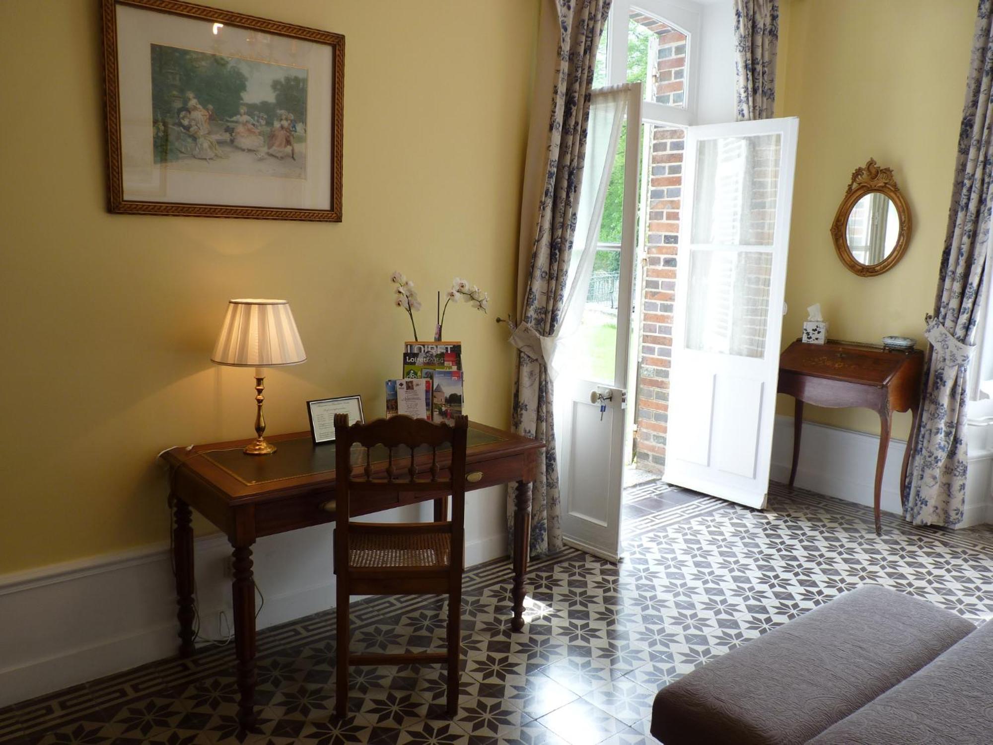 Le Clos Saint Nicolas Château-Renard Kamer foto